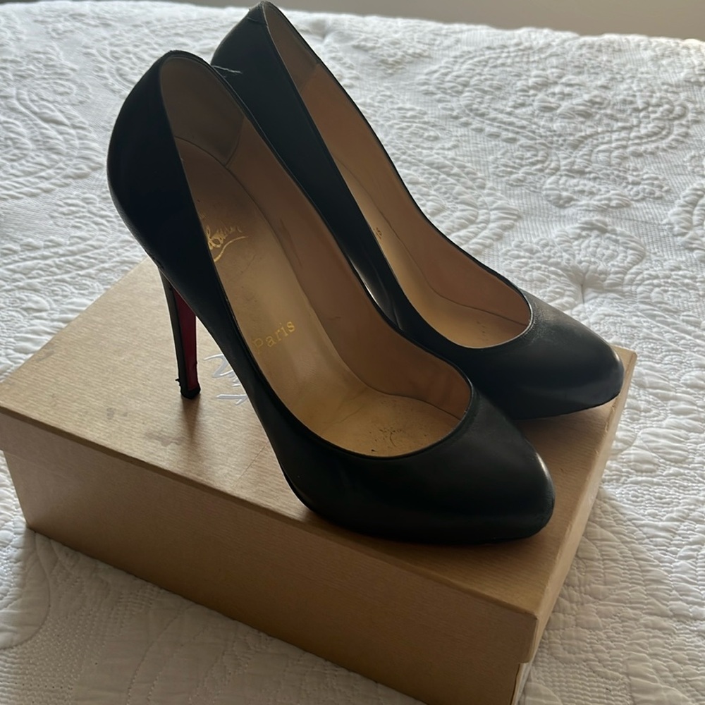 Authentic Lou Boutin Heels 👠